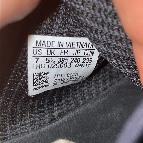 • NMD_R1 Adidas Shoe • - Picture 8 of 8